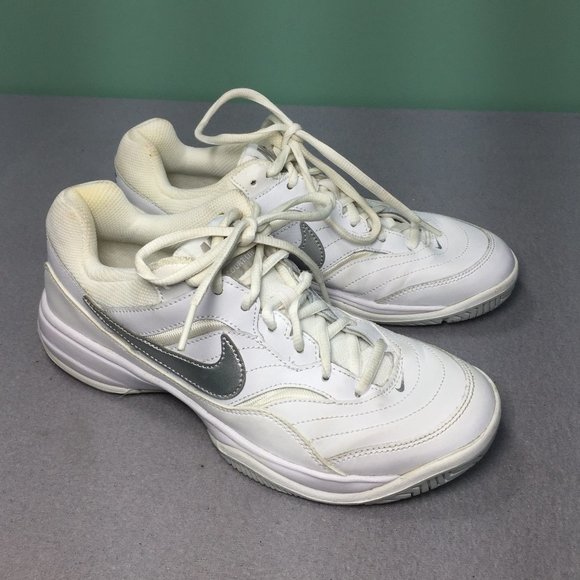 white lace tennis shoes